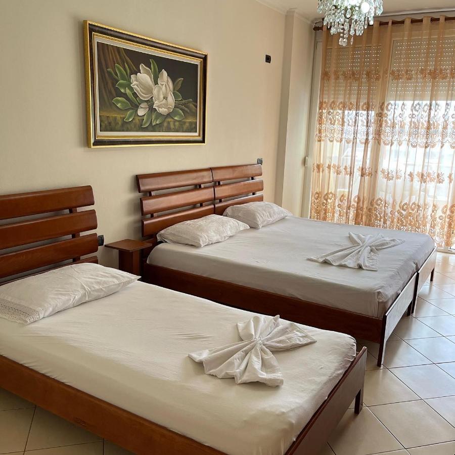 Sea View Apartment Влёра Экстерьер фото